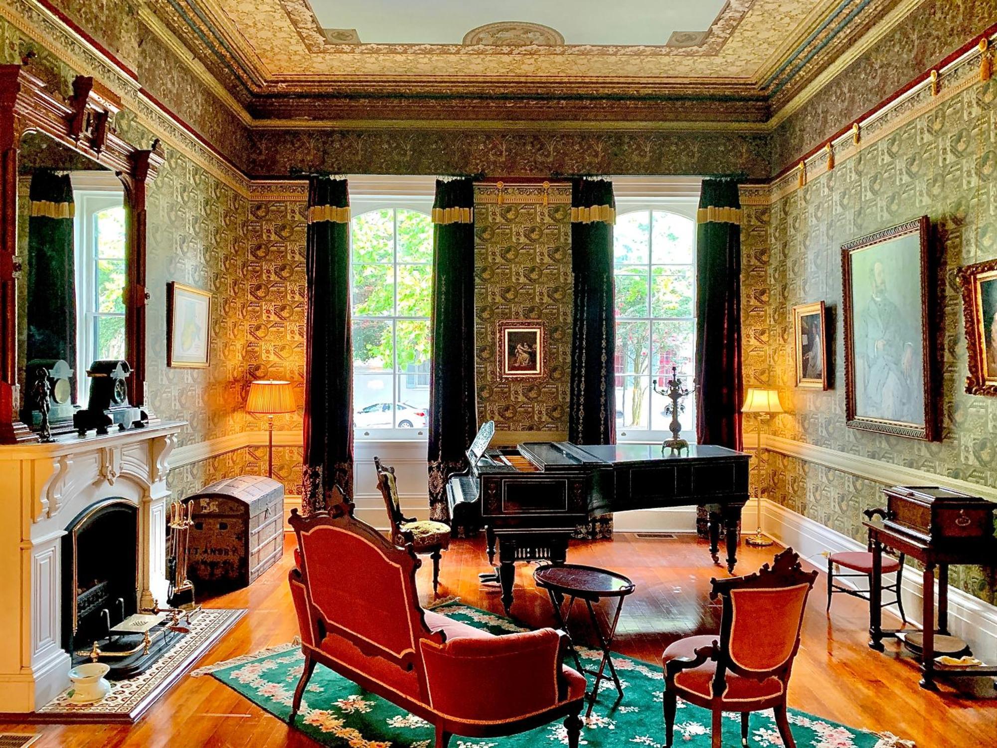 French Quarter Lanaux Mansion Bed And Breakfast Новый Орлеан Экстерьер фото
